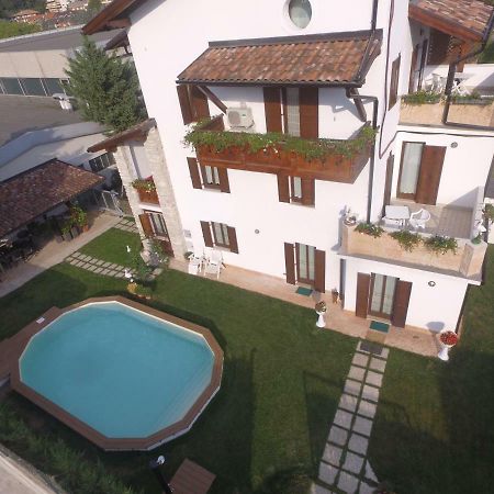 Le Cicogne Bed & Breakfast โรเวเรโต ภายนอก รูปภาพ