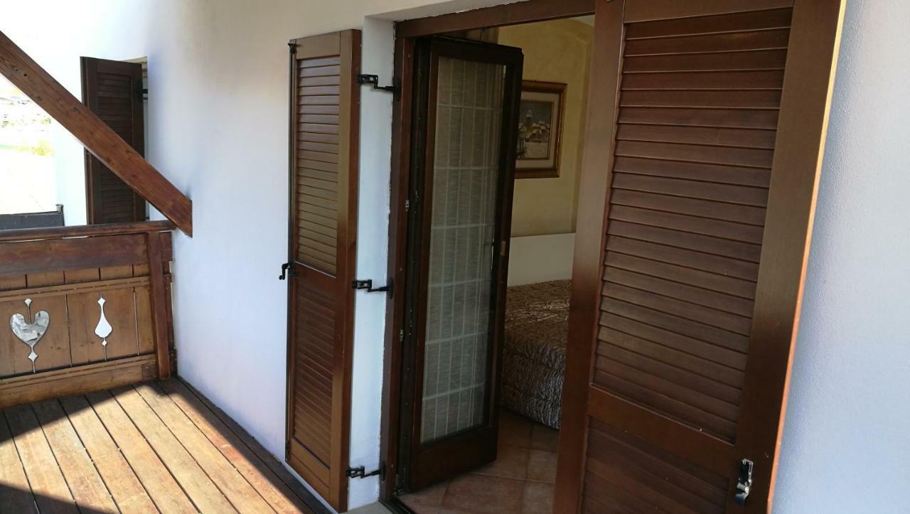 Le Cicogne Bed & Breakfast โรเวเรโต ภายนอก รูปภาพ